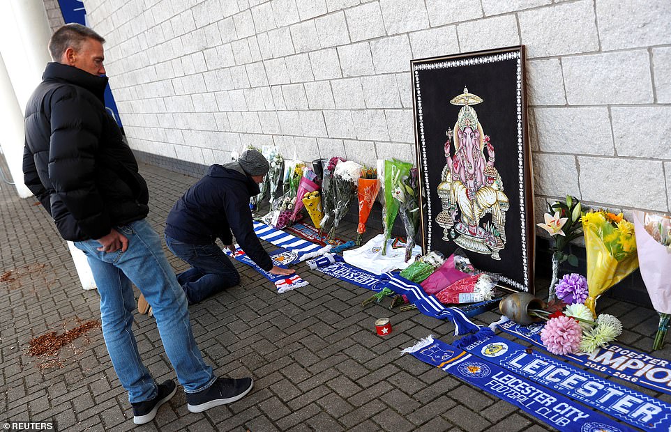 leicester-city-fc-thai-owner-vichai-srivaddhanaprabha-among-five-dead-in-helicopter-crash-12